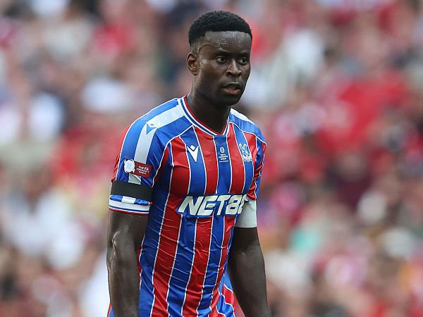 Liverpool Terus Upayakan Rekrut Marc Guehi dan Giovanni Leoni