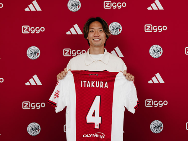 Ko Itakura Resmi Tinggalkan Gladbach dan Gabung Ajax Amsterdam